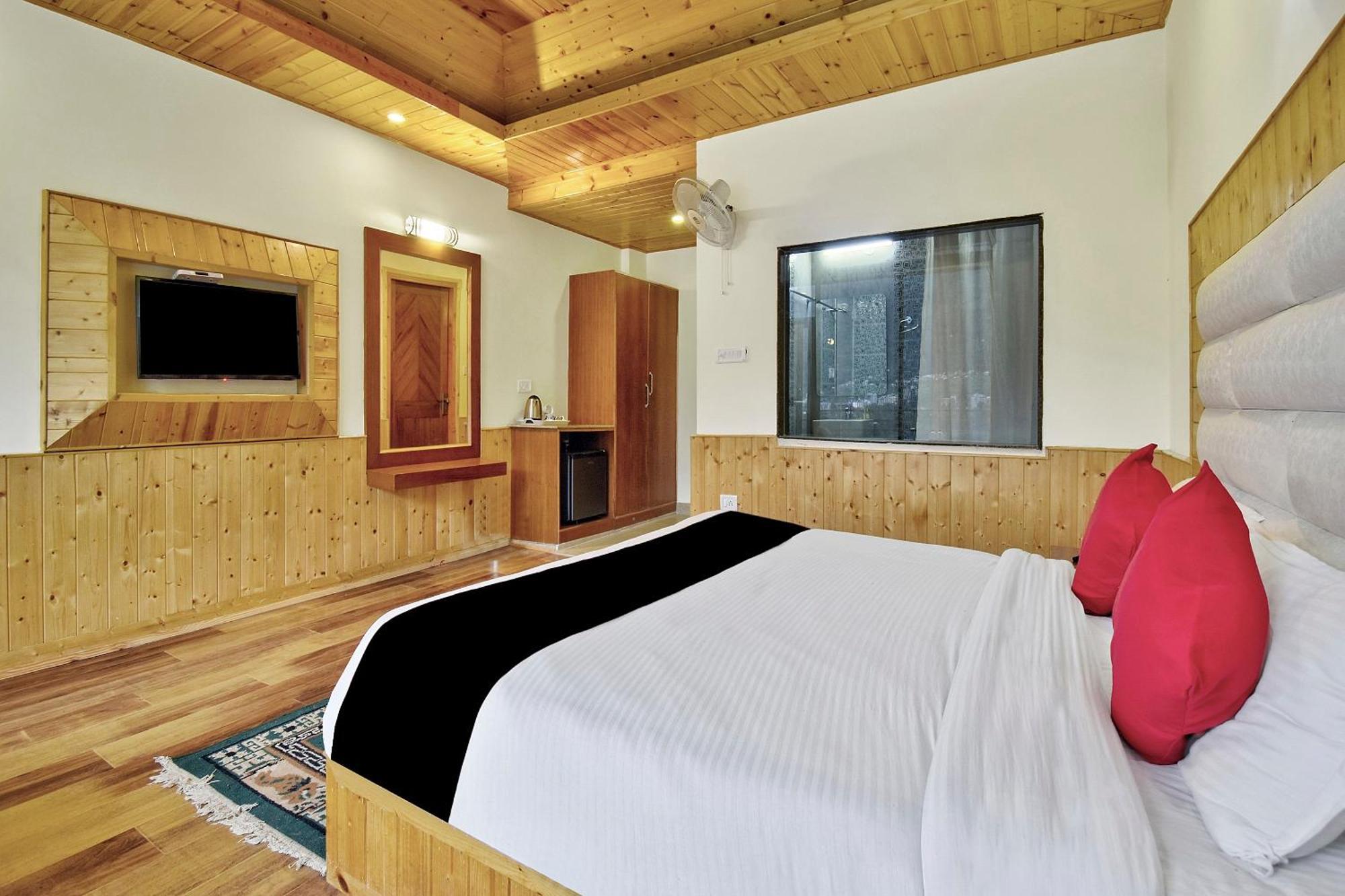 Capital O 42006 Phalguni Regency Hotel มะนาลี ภายนอก รูปภาพ
